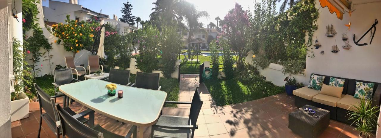 Beachfront Oasis In Costa Del Sol. Caleta De Velez Εξωτερικό φωτογραφία
